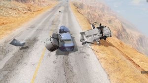 СМЕРТЕЛЬНЫЙ ГРУЗ! ОБРЫВ СТАЛЬНОЙ КАТУШКИ С ПРИЦЕПА | BeamNG.drive