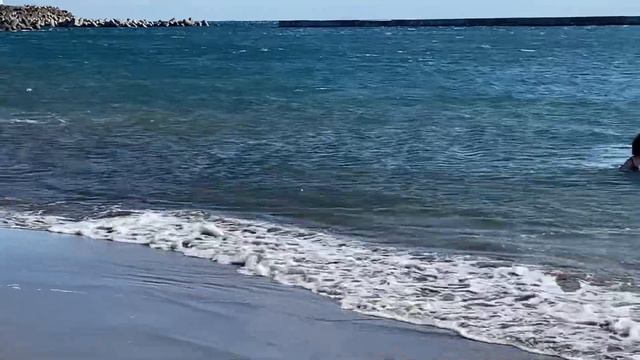 Кыргызы в тихом океана купаются Япония 2023 ноябрь смотреть онлайн