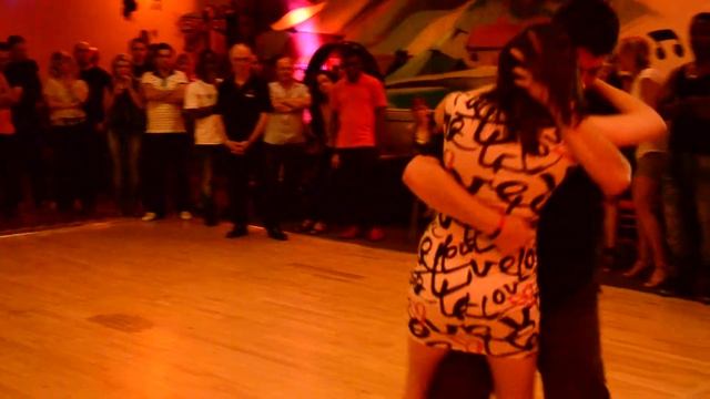 Aleks Sedgwick-Wilde & Jazmine Wileman - Bachata Competition heat смотреть онлайн
