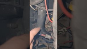 Не заводится ВАЗ 2114. Что делать если не крутит стартер с ключа, но всё остальное работает.