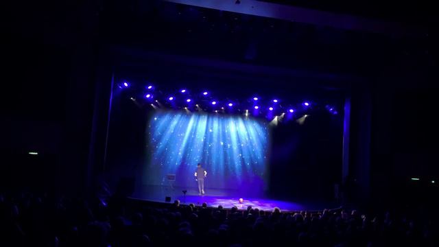 Royal Caribbean. Martin Brock Amazing Comedy Magic .Odyssey of the Seas.ПРЕДСТАВЛЕНИЕ КОМЕДИЙНОЕ. смотреть онлайн