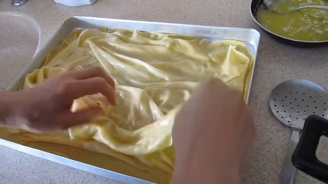 Су бёрек /Настоящий турецкий рецепт/Тесто для берек/Su Böreği Nasıl Yapılır/Turkish recipe смотреть онлайн