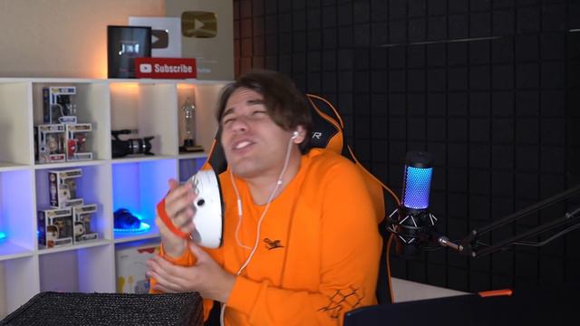 ТИК ТОК меня БЬЕТ ТОКОМ смотреть онлайн