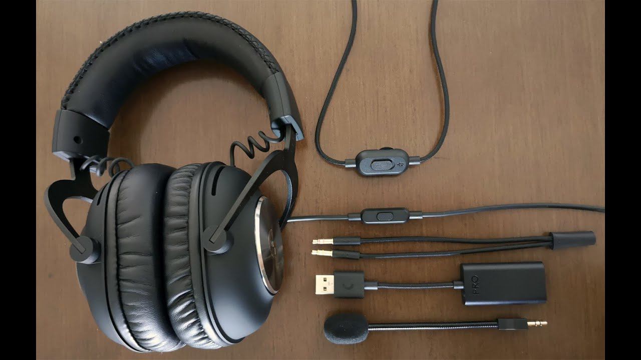 Распаковка Logitech G PRO и Подставка наушников FANTECH AC3001S RGB смотреть онлайн