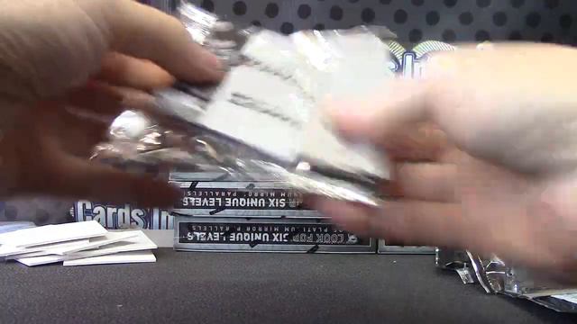 2014/15 Panini Totally Certified Basketball 15 Box Case GB 2 смотреть онлайн