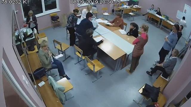 8 сентября 2019. Подсчёт голосов на УИК 233 Санкт-Петербурга смотреть онлайн