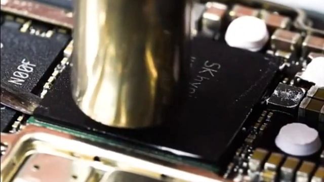 ?Cleaning & #reballing CPU KIRIN 