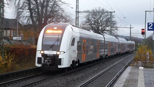 Eisenbahnverkehr in Herzogenrath Mit Br 462 643 186 1440 152 193 427 смотреть онлайн