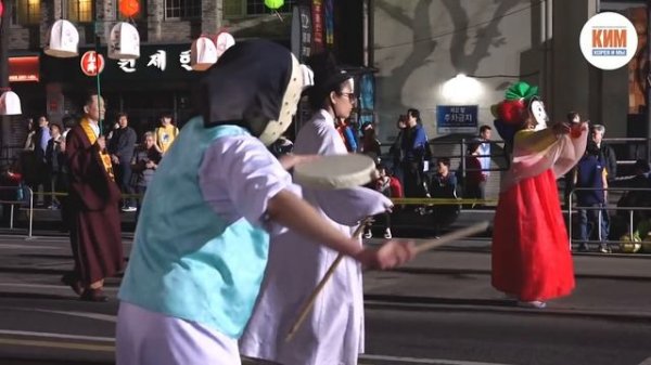 Парад лотосовых фонарей в Сеуле – Lotus Lantern Festival 2019 – 연등회