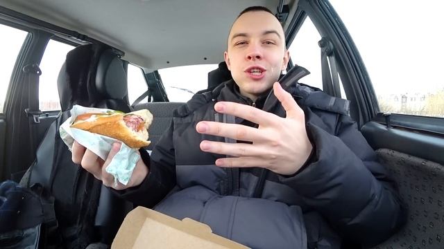 ХОТ ДОГ ПО-ЧИЛИЙСКИ - ОБЗОР НА УЛИЦЕ! смотреть онлайн