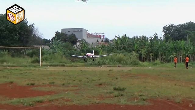 RC Plane Crash Compilation 2022 смотреть онлайн