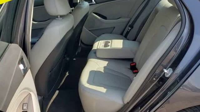 2011 Kia Optima EX Sedan 4D (Inver Grove Heights, Minnesota) смотреть онлайн