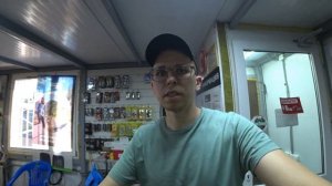 Сколько денег приносит магазин автозапчастей ?