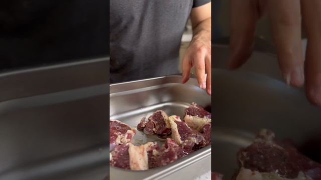 Каре ягнёнка на углях ! смотреть онлайн