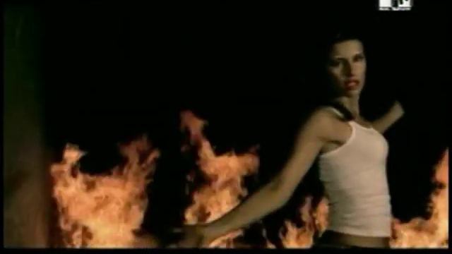 Nelly Furtado - Maneater Official Video Clip HQ