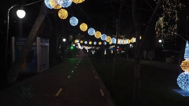 Украшения и новогодние инсталляции смотреть онлайн