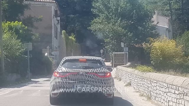 Renault Megane 4 RS 2018 Acceleration sound like AKRA ? (Spotted) смотреть онлайн