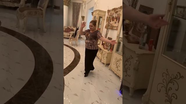 Достойно танцуют 👑👑 смотреть онлайн