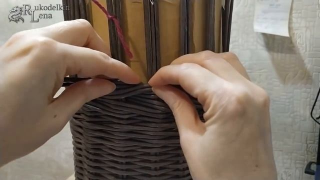 Красивая воздушная коса .Плетение из газетных трубочек смотреть онлайн