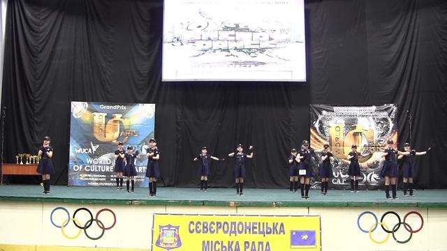 танец "Полицаи" под песню за нами едут полицаи. хореографический коллектив "Арт-Денс" г. Лисичанск смотреть онлайн