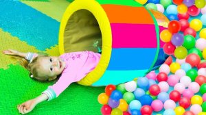 Влог Веселая детская площадка и контактный зоопарк