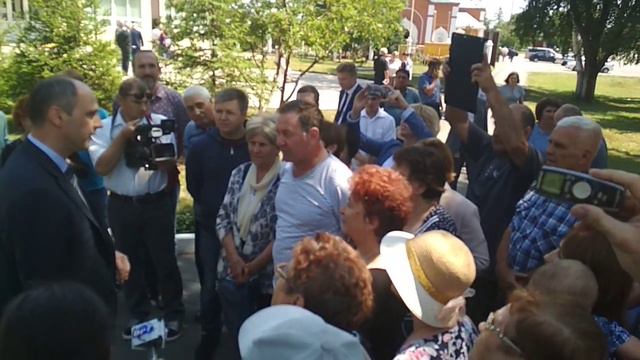 Денис Паслер работает сообщил жителям решение по ООО"Триумф" смотреть онлайн