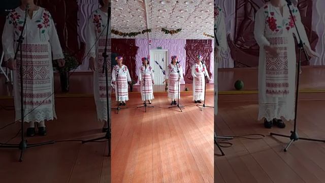 Отчётный концерт. Поют: Короткая Л., Тарасова Л., Козинец Т., Титов Н. смотреть онлайн