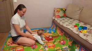Гимнастика грудничку 8 месяцев