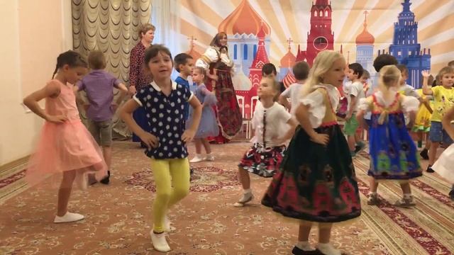 Танец Если с другом вышел в путь смотреть онлайн
