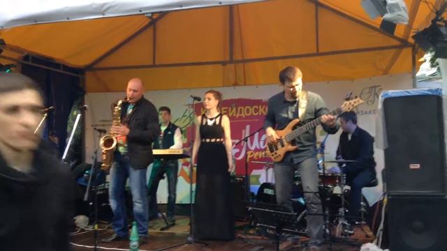 Summertime (cover) StreetLife, Мария Андреева (Саратов), Валентин Вольников (Пенза) JAZZ MAY 2016