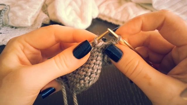 8) Как красиво закрыть петли крючком и спицами. ВЯЗАНИЕ СПИЦАМИ ДЛЯ НАЧИНАЮЩИХ. смотреть онлайн