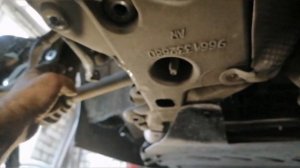 Замена салентблоков нижних рычагов Ситроен с5х7.