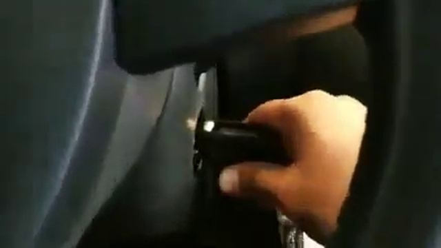 Tips Rapido Para Cuando se queda a Torada la llave o Trabada en ignición Que no quiera salir En VW смотреть онлайн