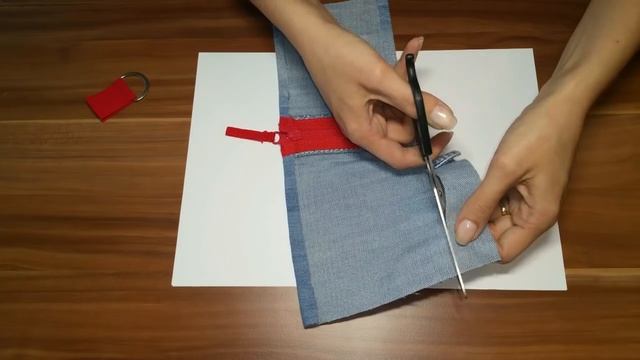 8 Creative DIY Ways HOW TO REUSE / RECYCLE OLD JEANS смотреть онлайн