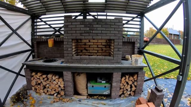 Барбекю комплекс (мангал) из кирпича своими руками. Наблюдаем за печником. Мангал с крышей смотреть онлайн