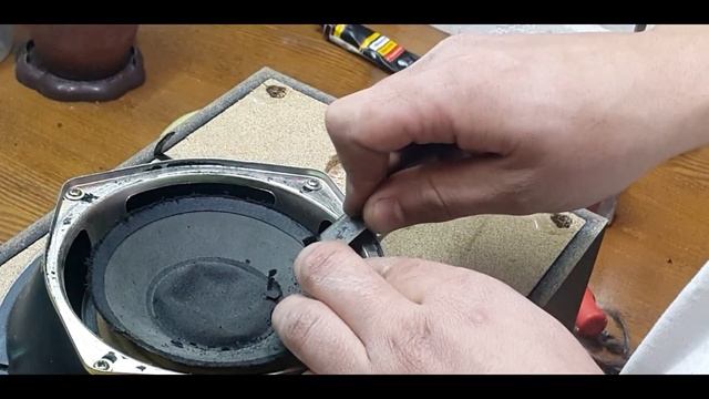 ДИНАМИК!!! Ремонт и Замена подвеса домашней акустической системы своими руками. смотреть онлайн