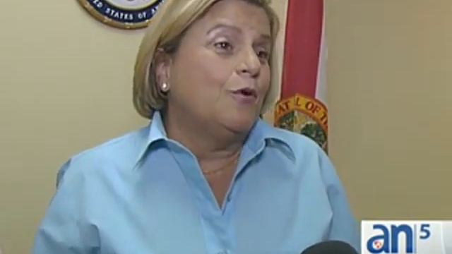 Senadores envían carta a Raúl para liberación de Alan Gross смотреть онлайн