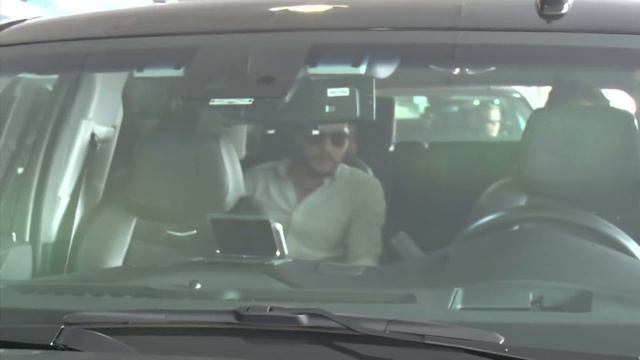 Game Of Thrones Stars Kit Harington, Sophie Turner And Rose Leslie Hit LA смотреть онлайн