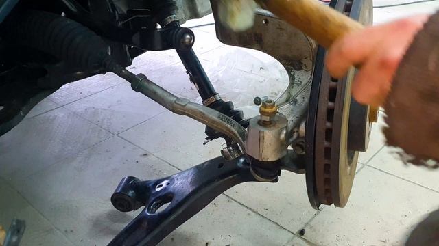 Rebuilding VOLVO XC40 Part 4/5 Workin on Susspension VOLVO XC40 PART 4 смотреть онлайн