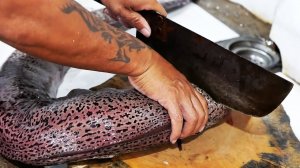 Вьетнамская еда - Гигантский Мурена Угорь Муйне морепродукты Вьетнам