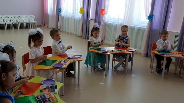 "Весеннее дерево" смотреть онлайн