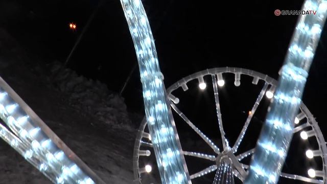 Челябинцы выкручивают лампочки из новогодних объектов смотреть онлайн