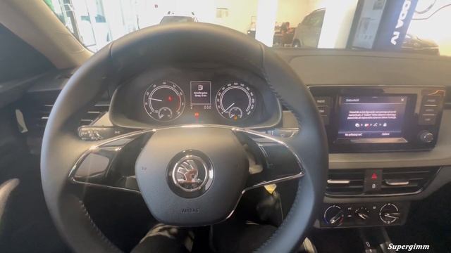 New Volkswagen T-ROC 2023 vs New Skoda KAMIQ 2023 - Comparison by Supergimm смотреть онлайн