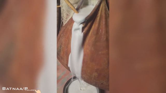 Удаан хараад суувал аманд амтагдаж, хамар цоргих мэт мэдрэмж төрж байдаг шүү смотреть онлайн