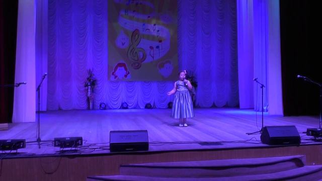 Кошка беспородная смотреть онлайн