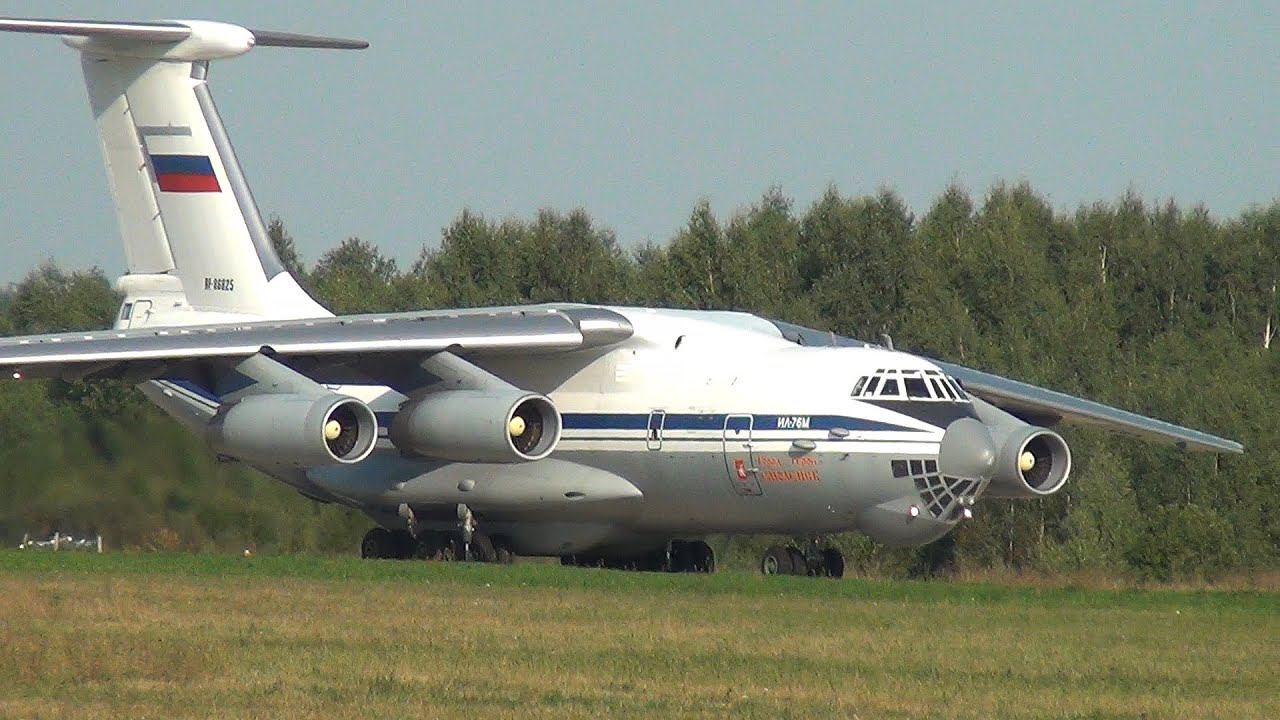 Подарок зрителям! Ил-76 (IL-76) на форуме «Армия-2021». Посадка, руление, взлёт. Аэродром Кубинка. смотреть онлайн