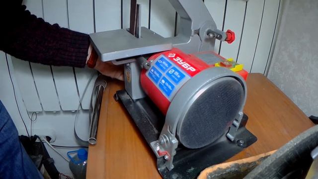 Крутой охотничий нож с рукояткой из рога|ЛШМ Зубр смотреть онлайн