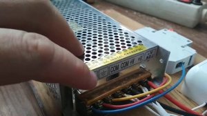 Преобразователь напряжения из 220 В 12 вольт