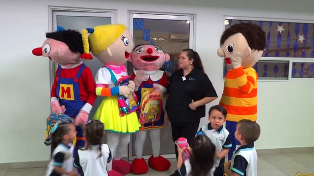 El Conejo pone salsa a sandwich de Beto - Bely y Beto смотреть онлайн