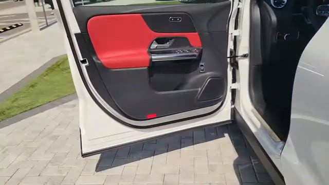 2022 Mercedes-Benz GLA Tampa, Clearwater, St. Petersburg, Pinellas Park, Largo, FL 611340 смотреть онлайн